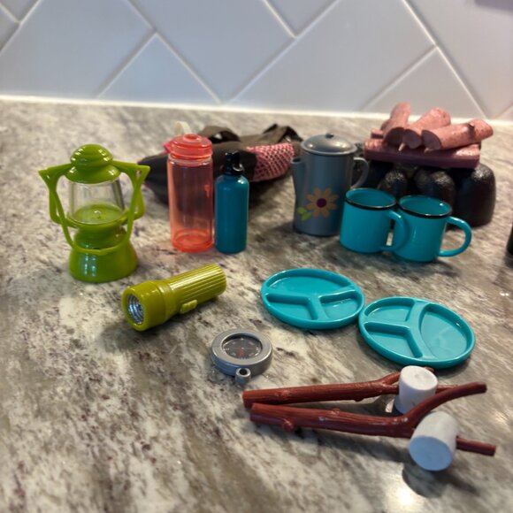 Our Generation - Camping Playset for 18" Dolls - Picture 2 of 5